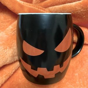 Near New, Halloween Mug